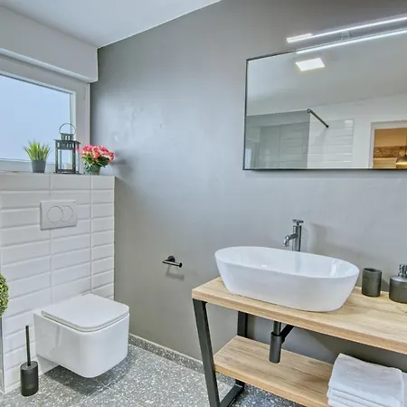 House Dragan 1231 Semesterbostad *