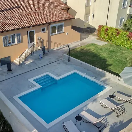House Dragan 1231 Hébergement de vacances Pula